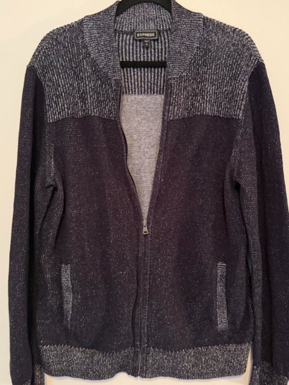 Express Men's Zip Up Sweater Jacket Size L Gray & Black Colorblock Knit